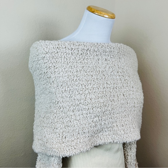 3.1 PHILLIP LIM Off The Shoulder Boucle Pullover Sweater MEDIUM Wool Fuzzy NWT - Picture 8 of 9